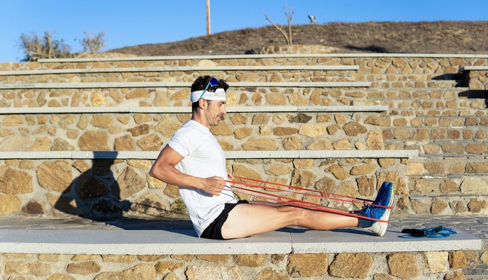 Ejercicios con gomas para corredores Ejercicios con gomas para corredores