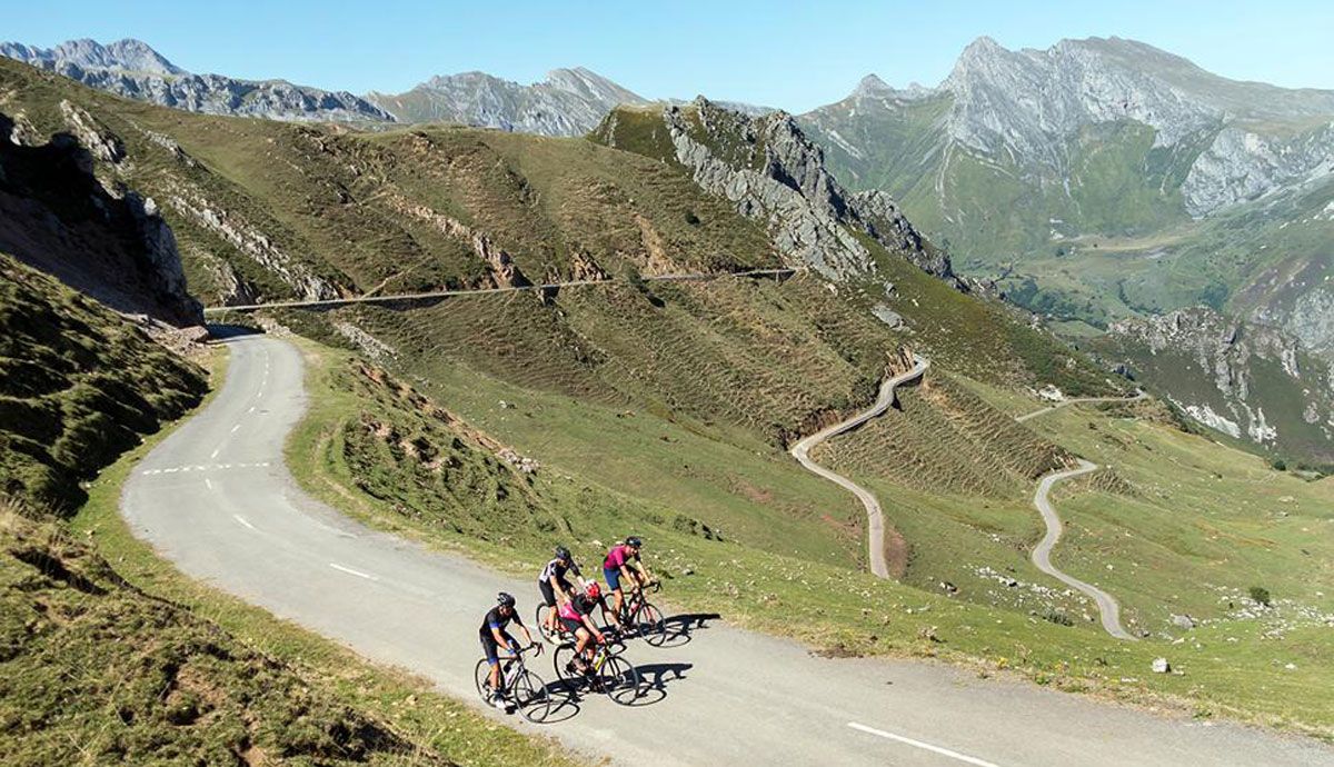 La subida al Puerto de La Cubilla en bicicleta es un puro espectáculo