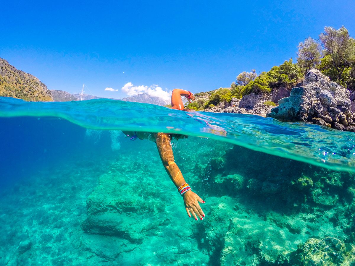 ¿Tienes sensación de mareo cuando nadas en el mar?