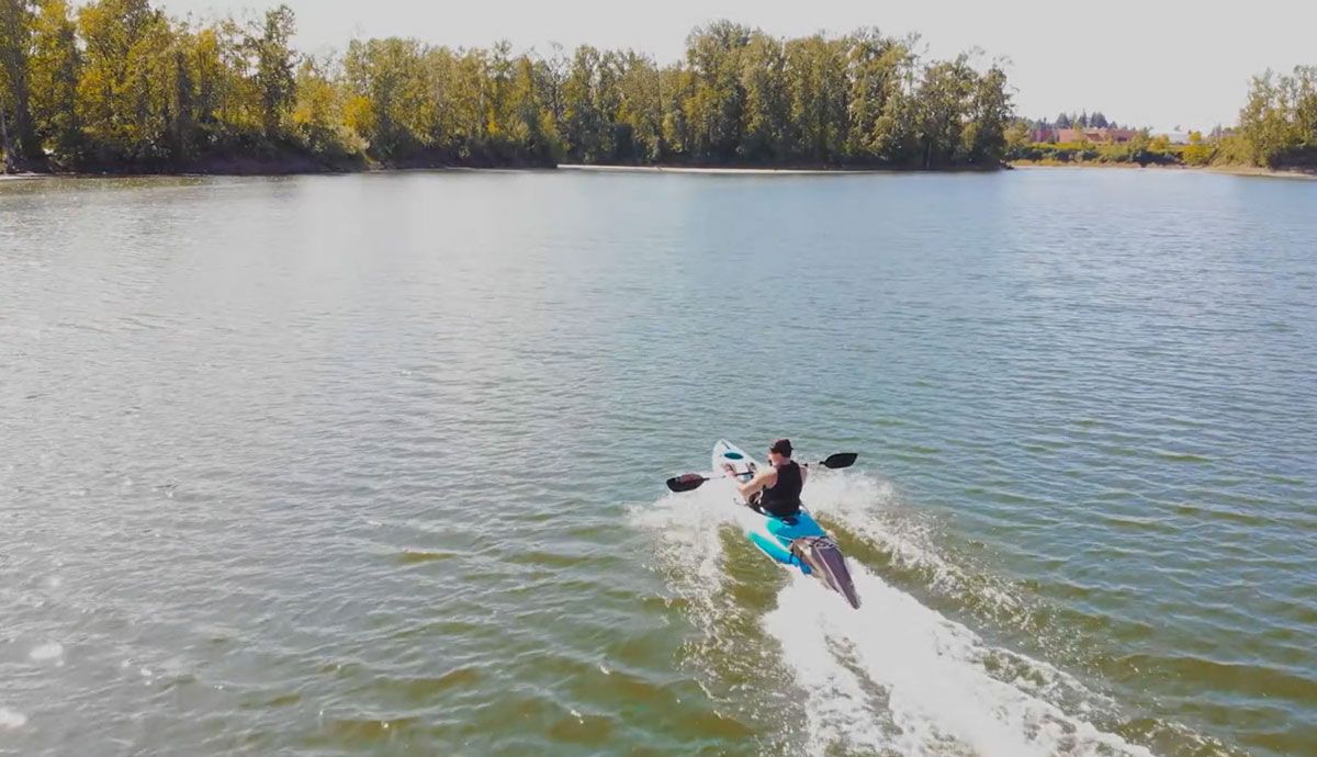 También puedes acoplar Hydrojet a la mayoría de kayaks del mercado