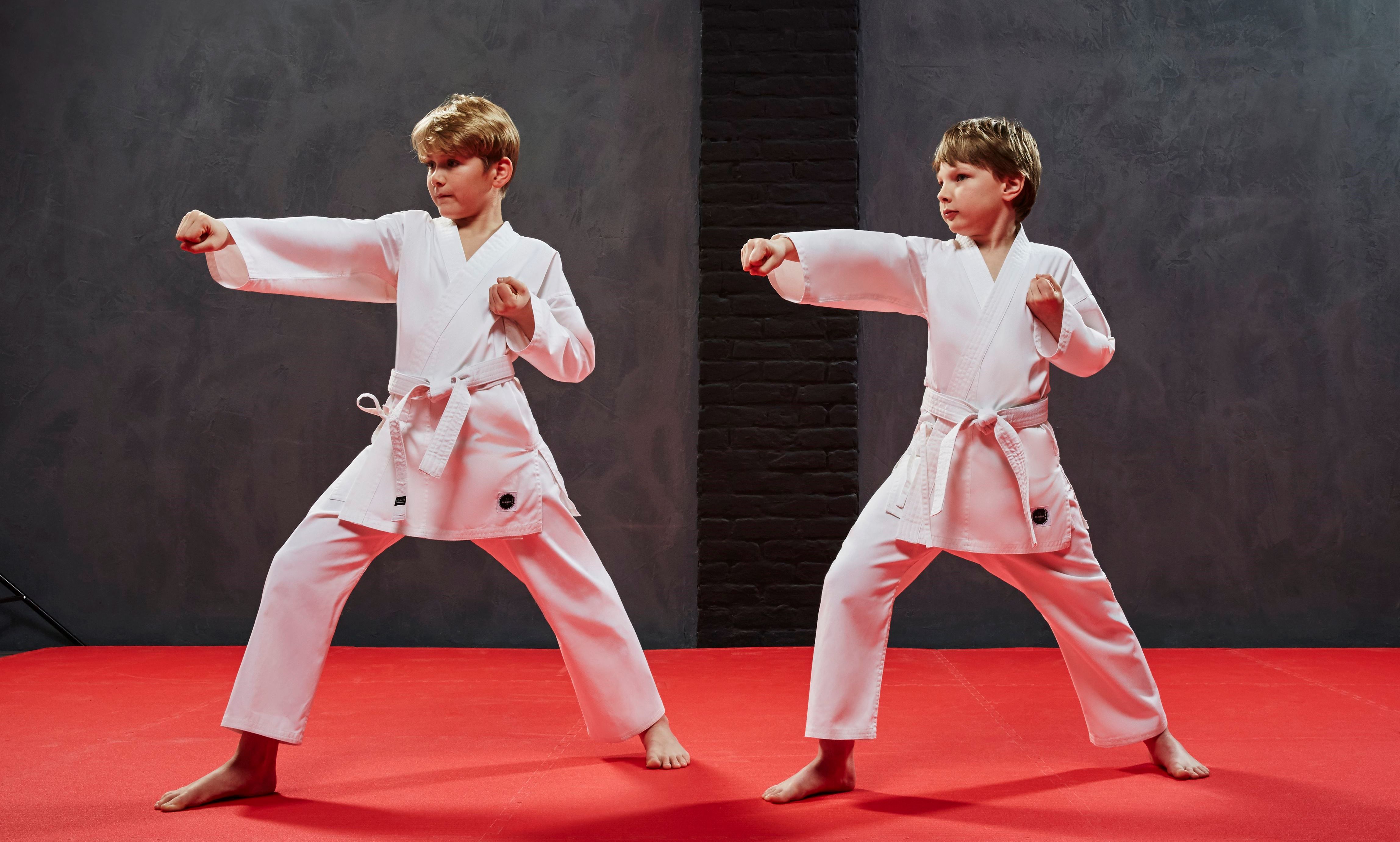 Kimono para artes marciales de Decathlon