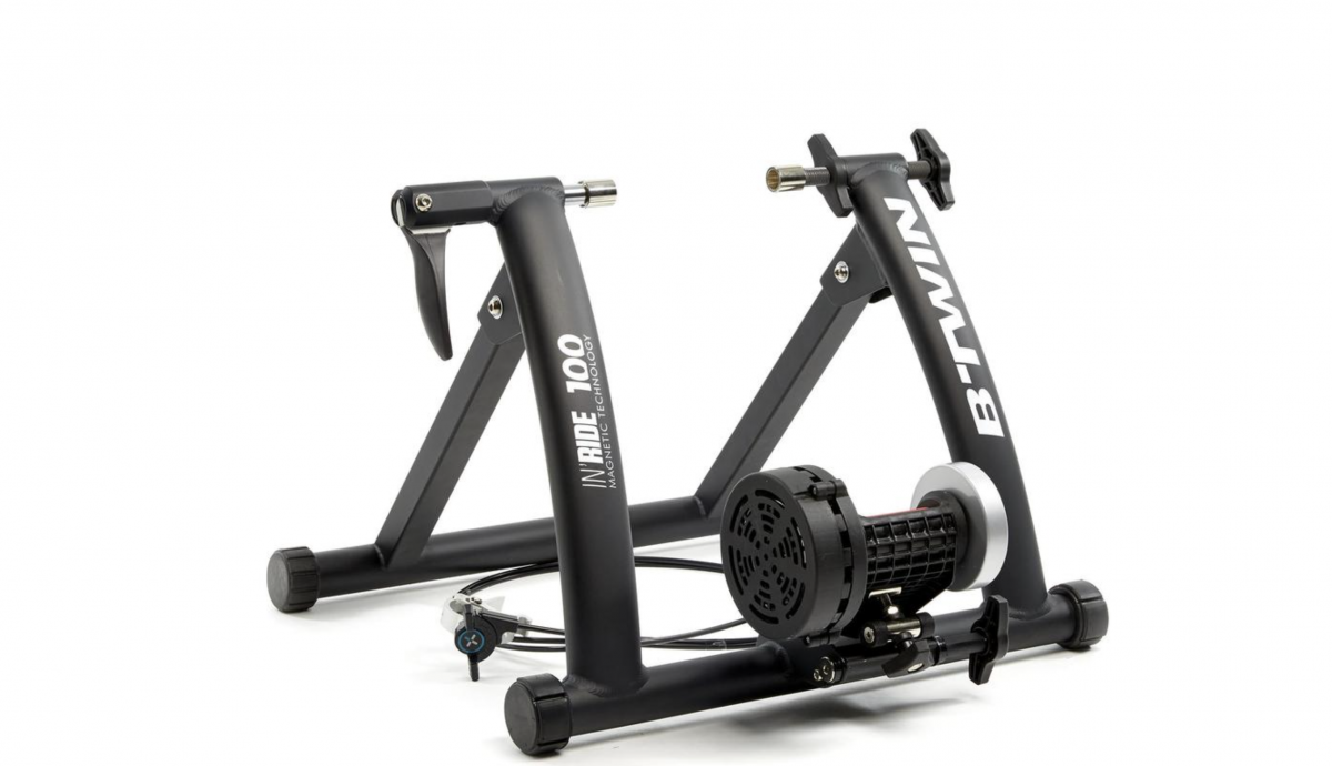 El rodillo de ciclismo que cuesta menos de 100 euros y ll...