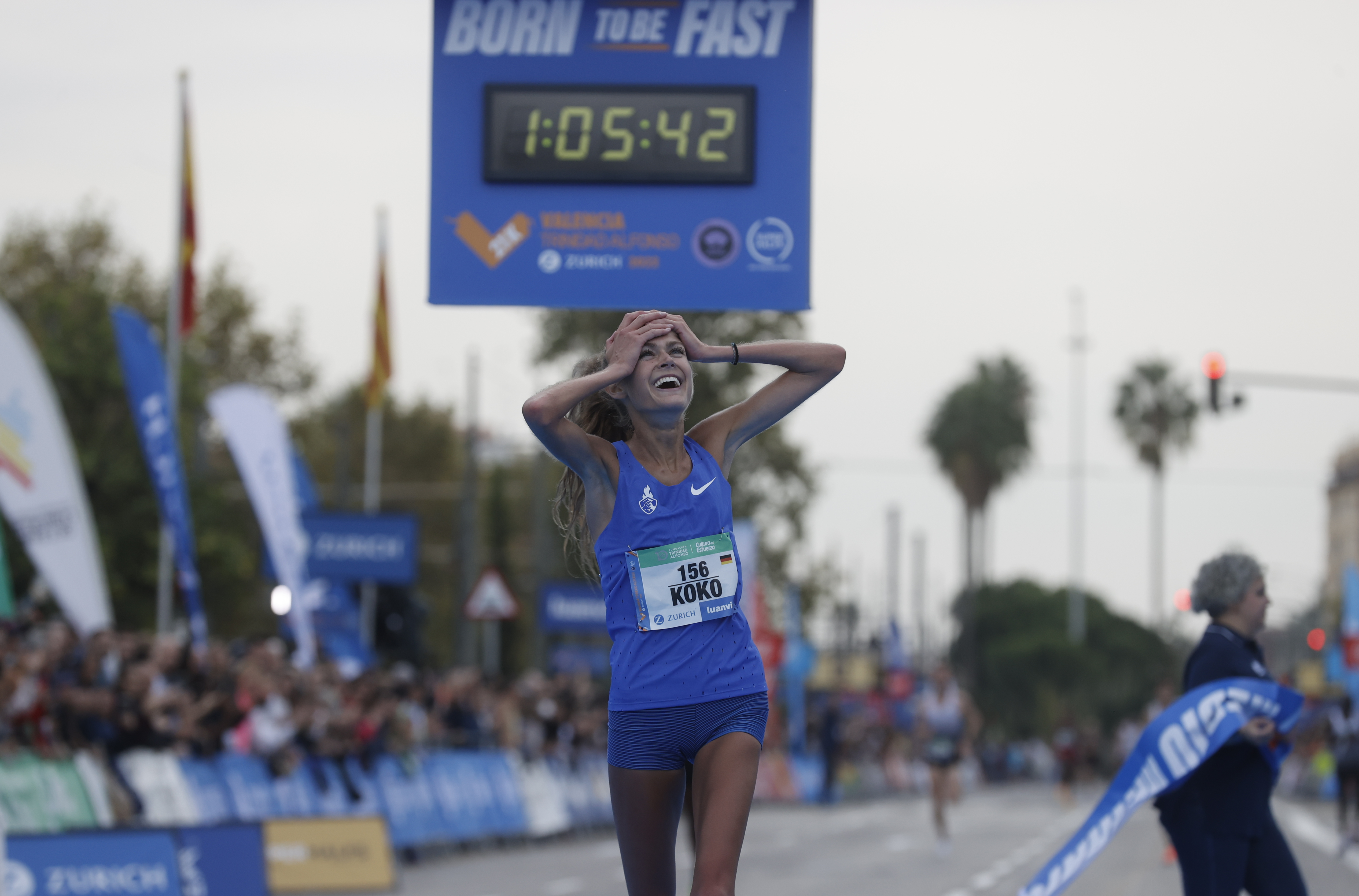 Konstance Klosterhalfen, ganadora del Medio Maratón de Valencia Trinidad Alfonso Zurich 2022