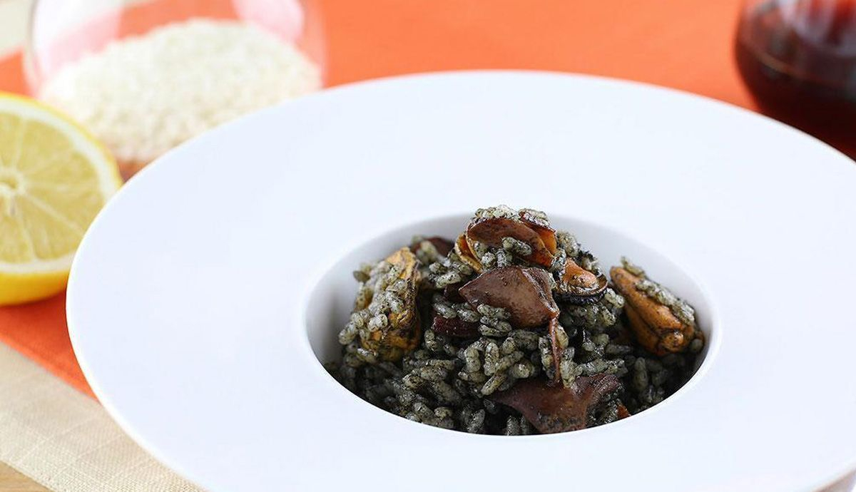 Receta de arroz negro con calamares en su tinta Receta de arroz negro con calamares en su tinta