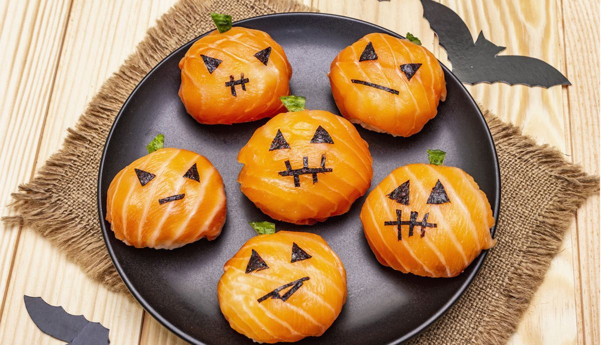 Receta de Sushi de salmón de Halloween Receta de Sushi de salmón de Halloween