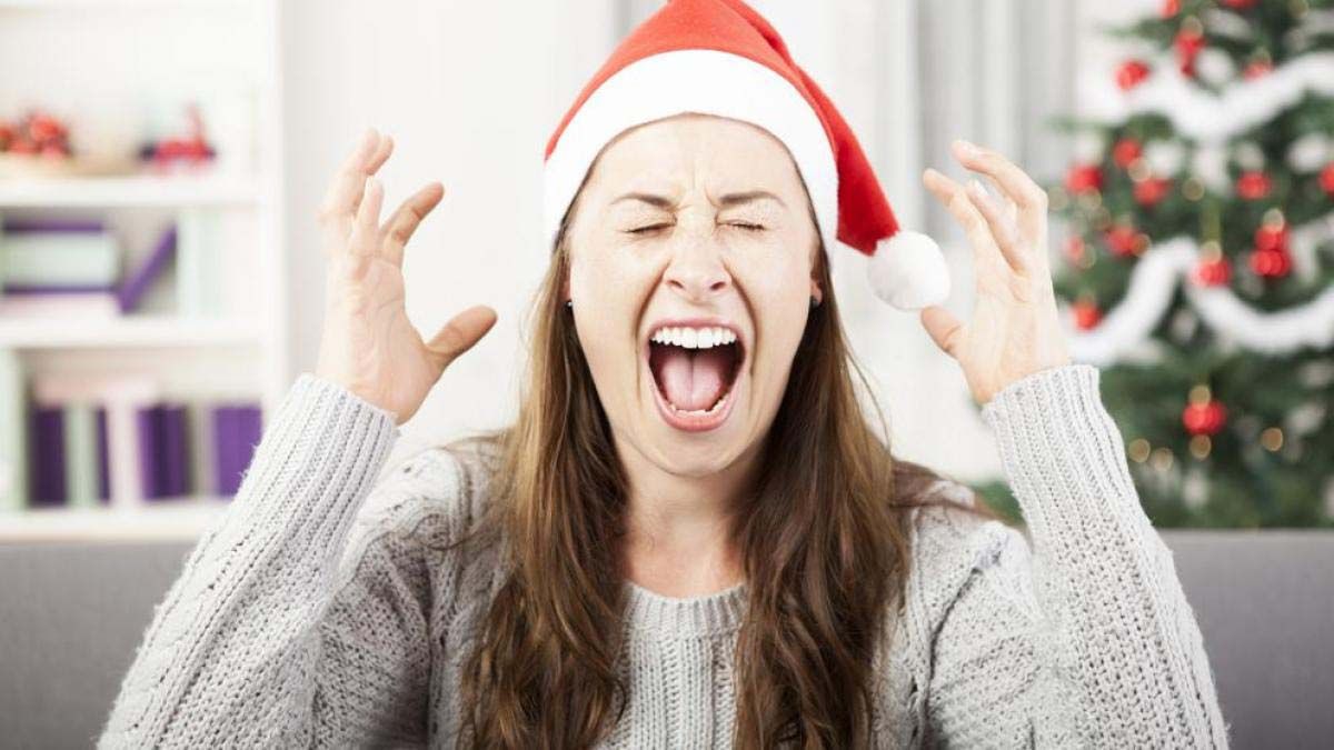 ¿Te estresa la navidad? Secuencia fácil de yoga para encontrar calma