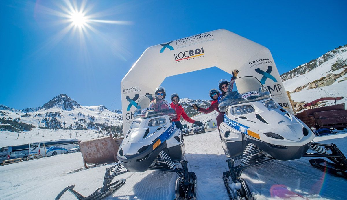 Moto de nieve para dos 4