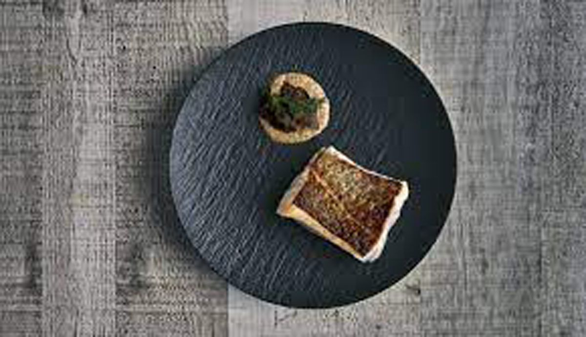 Receta de Skrei al horno con salsa de trufa negra del chef Hung Fai