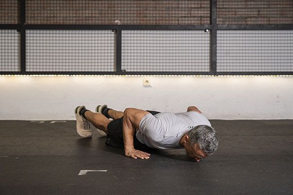 PUSH UPS BRAZOS CERRADOS PUSH UPS BRAZOS CERRADOS