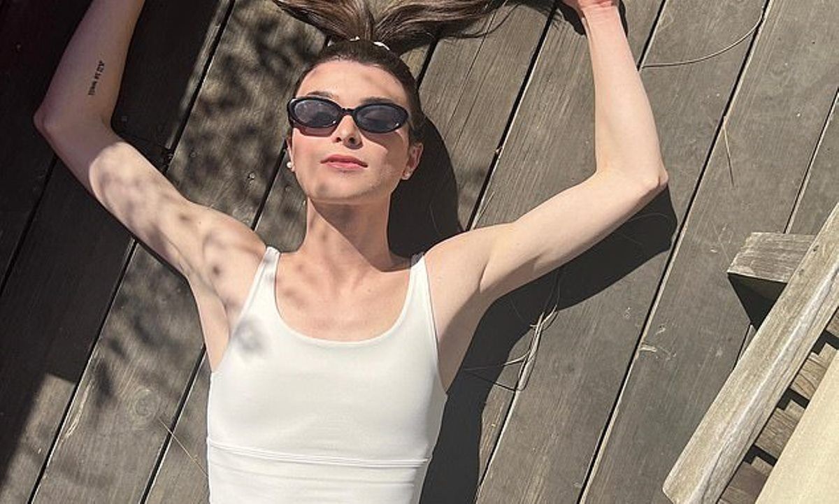 Dylan Mulvaney, la influencer trans que ha provocado esta polémica tras el patrocinio de Nike
