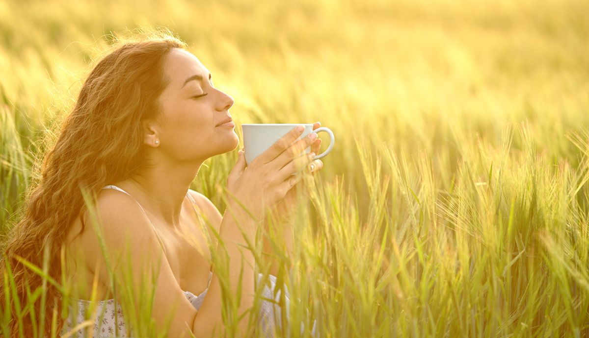 5 tés o infusiones para aliviar los síntomas de alergia primaveral