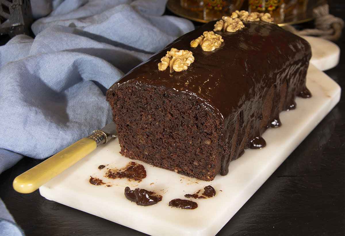 El bizcocho fitness de plátano, almendras y chocolate negro