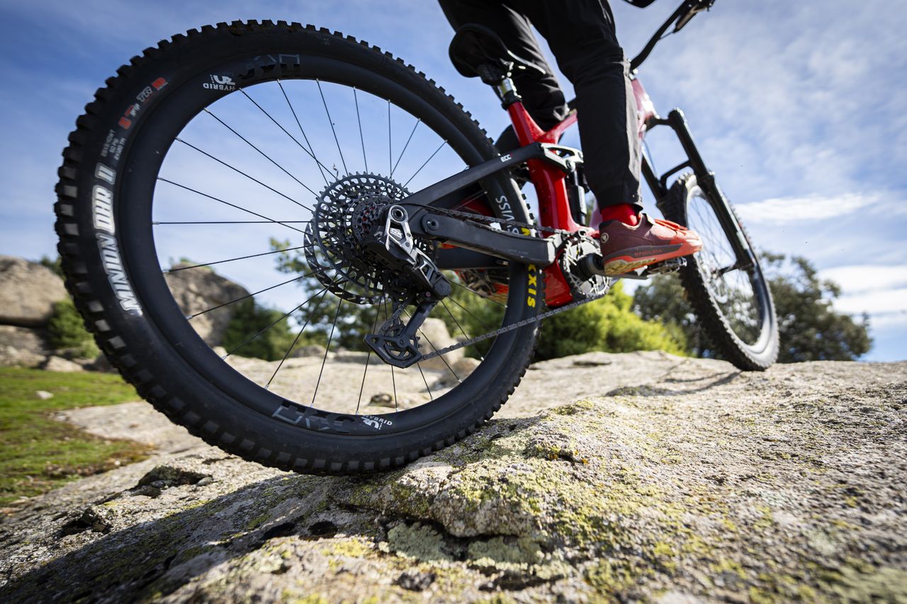 SRAM Powertrain (2) SRAM Powertrain (2)
