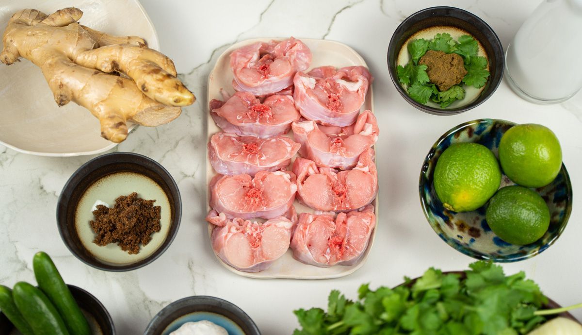 Ingredientes para la receta de Medallones de carne de conejo con curry verde