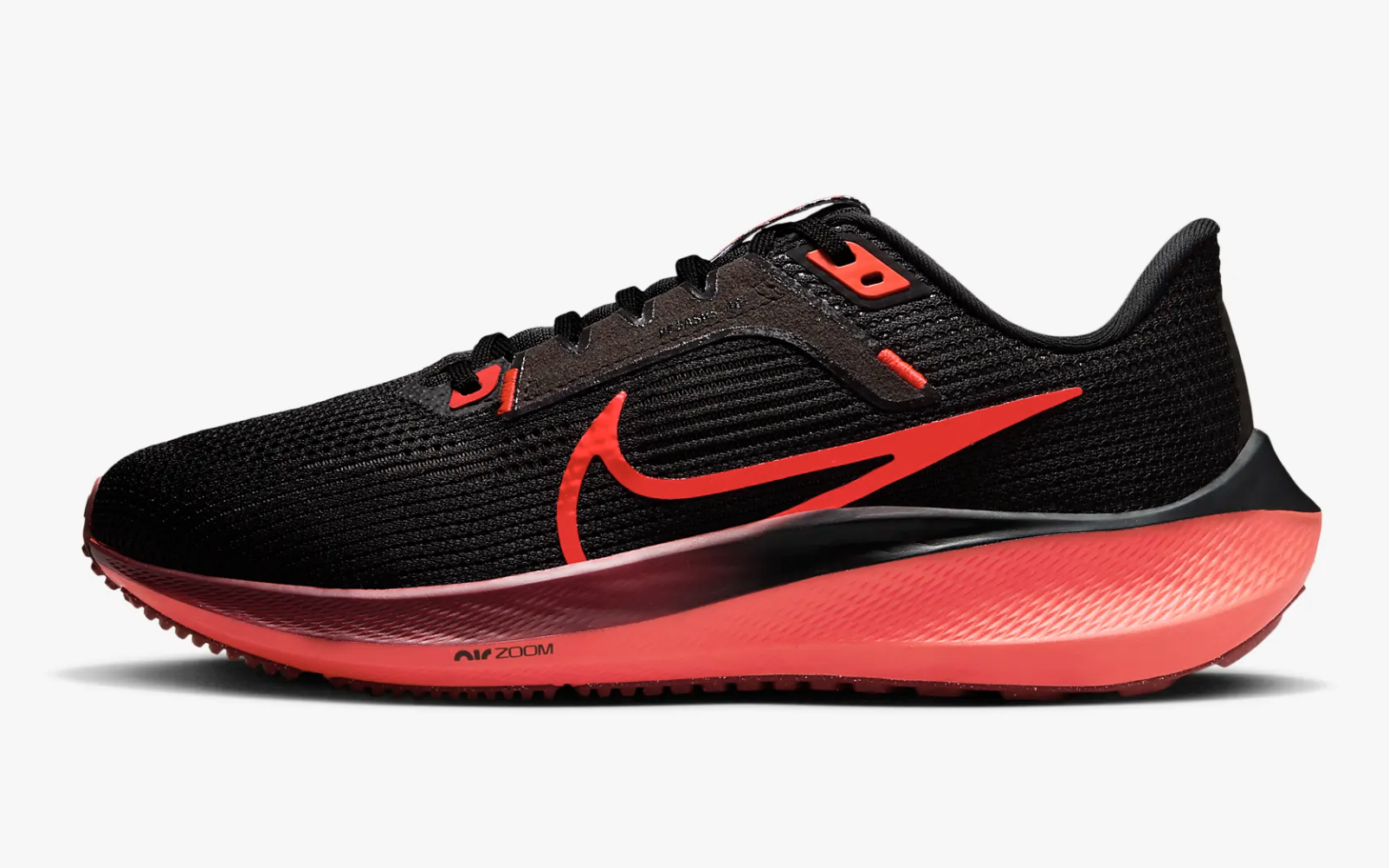Las Nike Air Pegasus 40 es uno de los modelos con 50% de descuento en las rebajas de la web de la marca americana