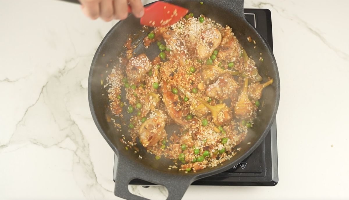 PASO 4 Arroz meloso de carne de conejo
