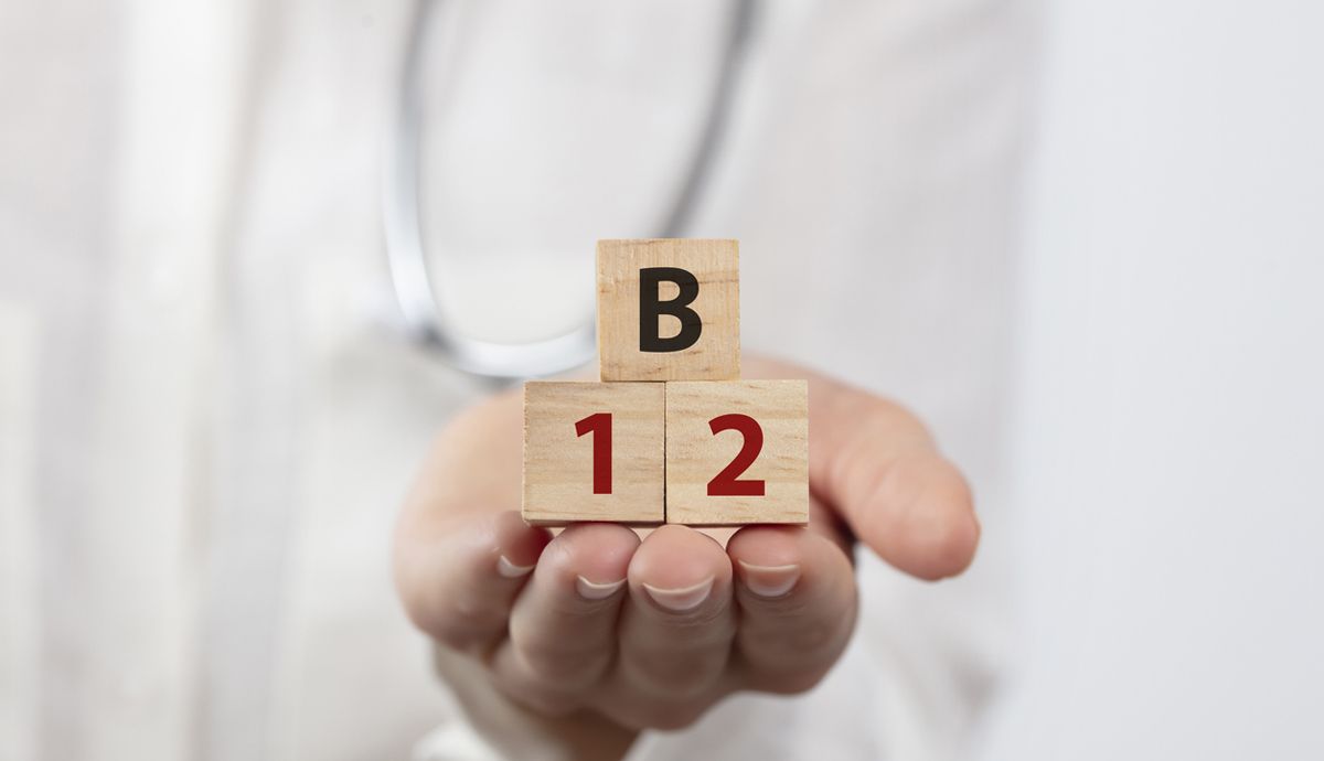Cuál es la dosis de vitamina B12 recomendada para personas vegetarianas
