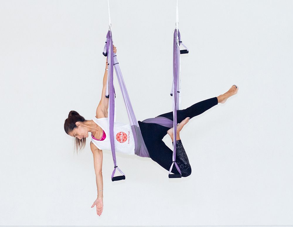 Vasisthasana (Plancha Lateral Aérea) Vasisthasana (Plancha Lateral Aérea)