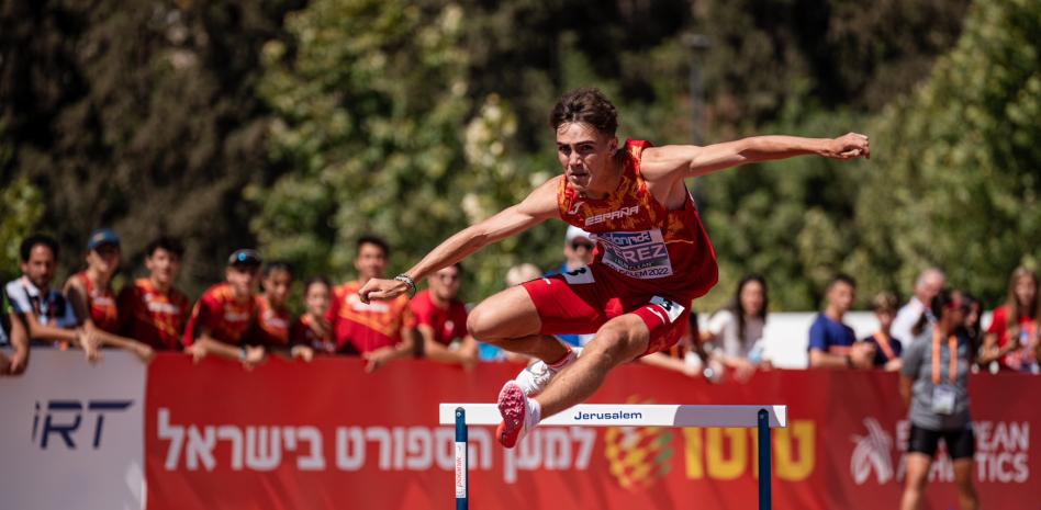 David Pérez Bruque compitiendo con la selección española