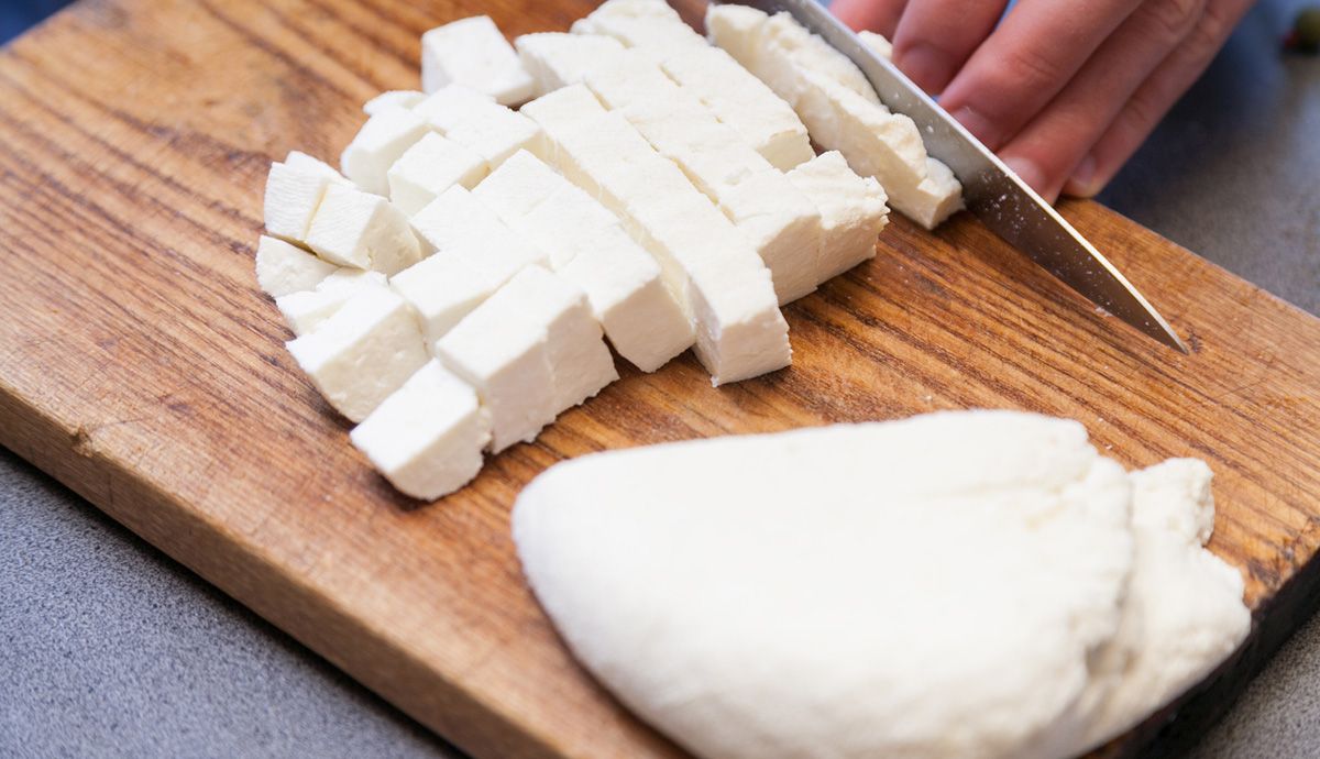 Qué es el paneer o queso fresco indio