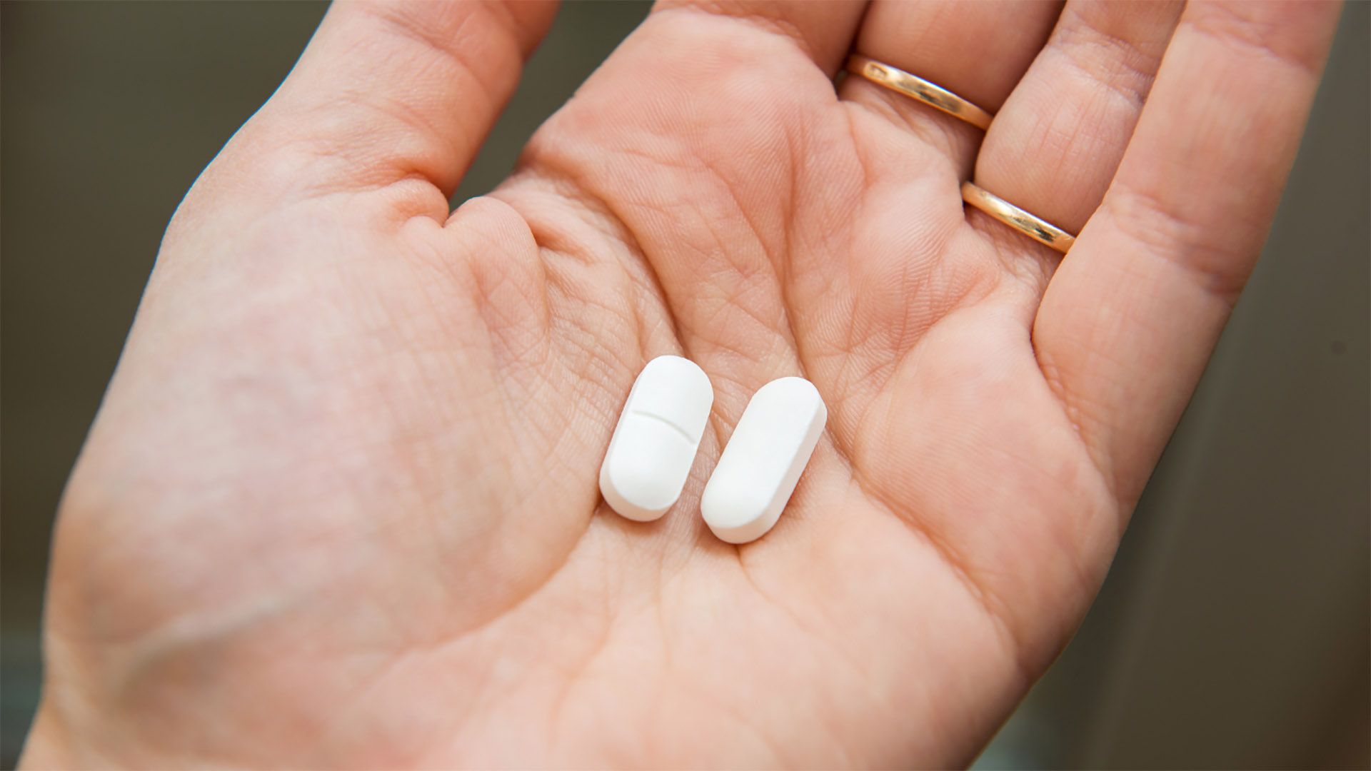Los riesgos del mal uso del ibuprofeno