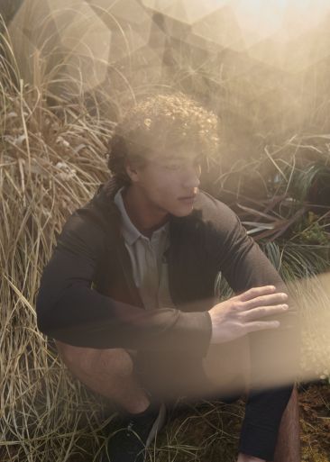 NORTH FACE ICEBREAKER SET ON MODEL 01 0226 v1 hr