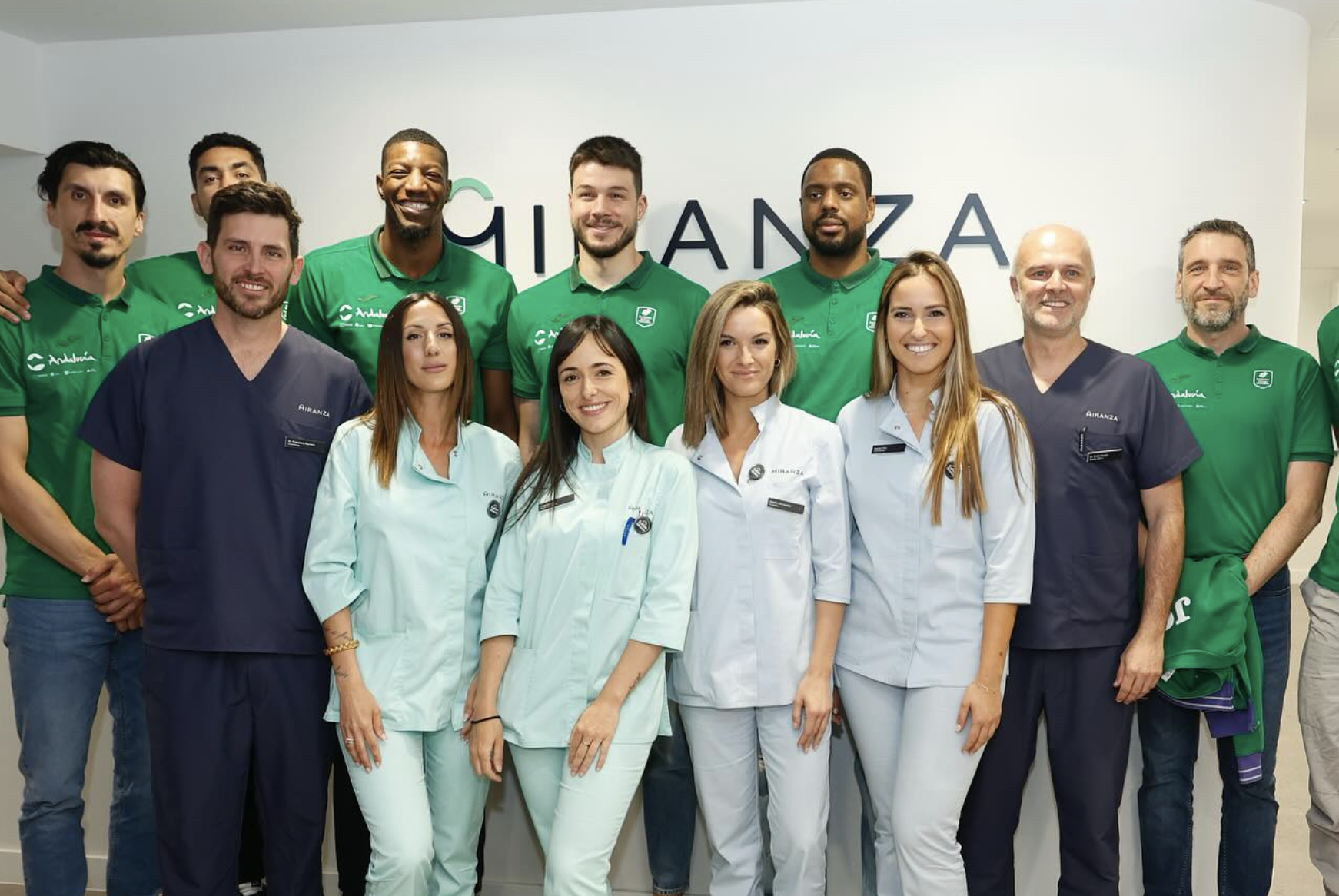 Miranza Málaga recibe la visita de los campeones de la Basketball Champions League.
