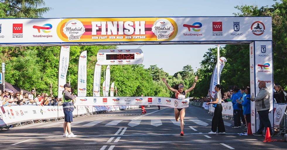Isobel Batt-Doyle reventó la anterior plusmarca femenina de la prueba con un registro de 30:23