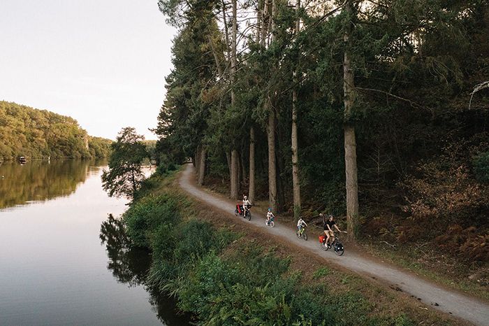 Bretaña es perfecta para un plan ciclista con la familia al completo