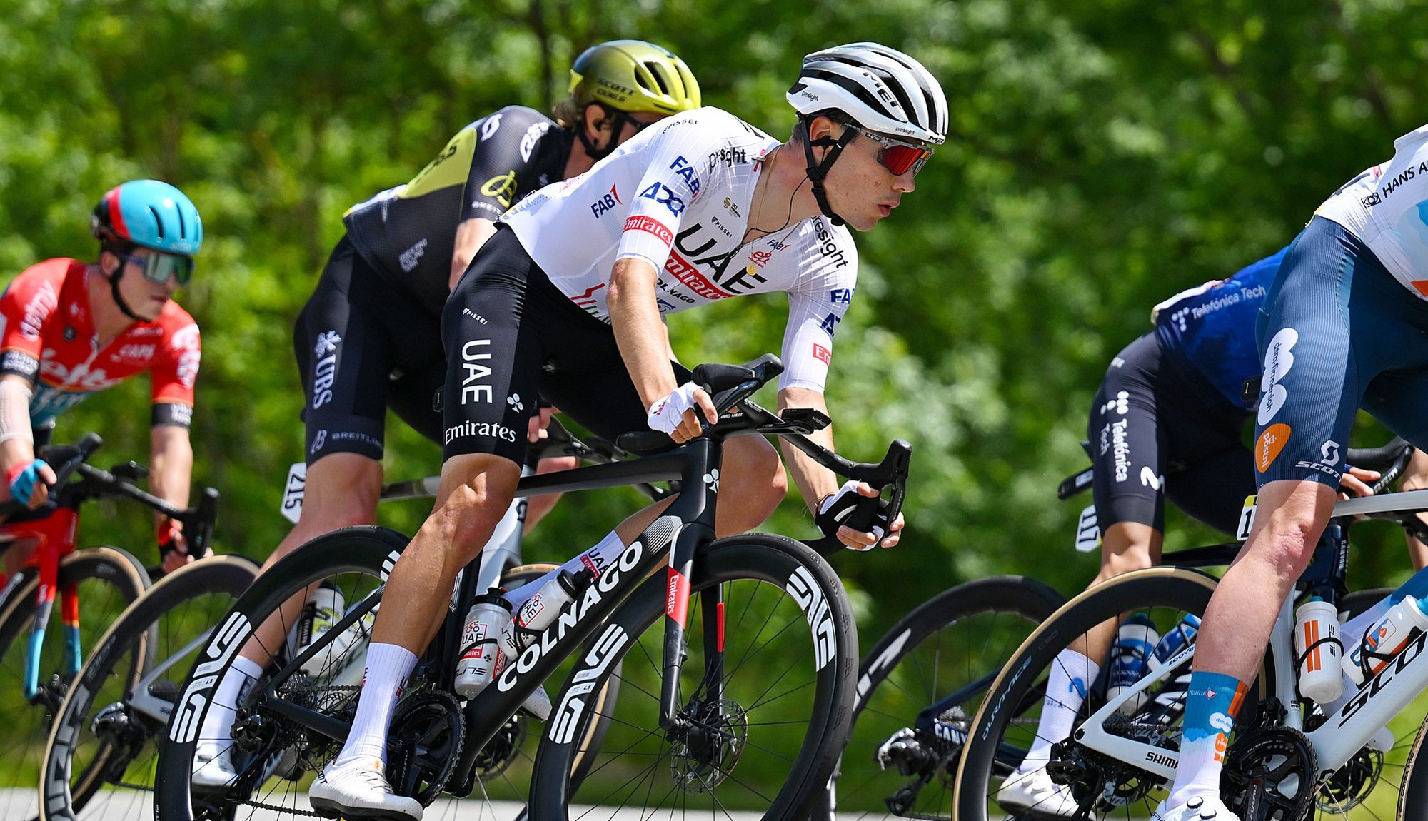juan ayuso abandona el dauphine juan ayuso abandona el dauphine