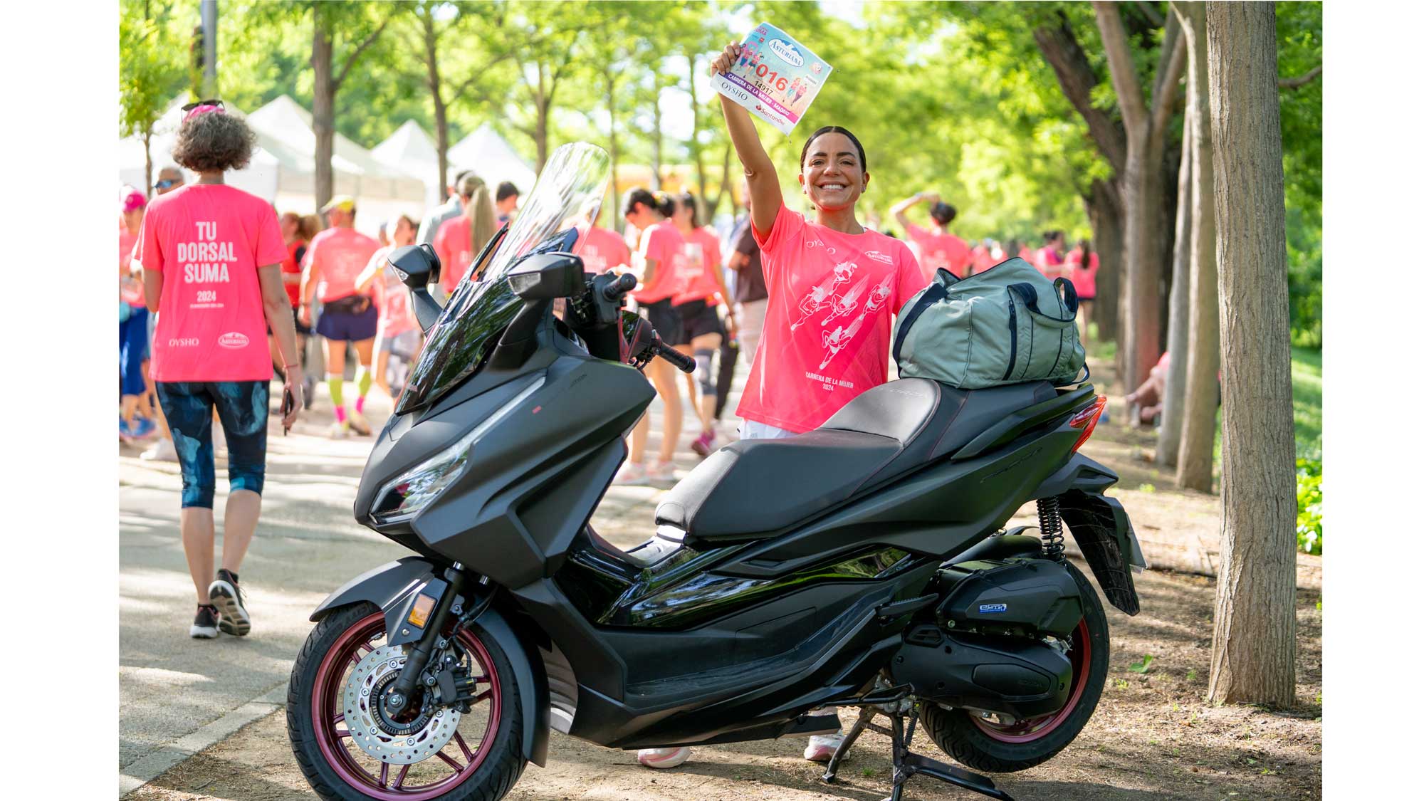 Paula Ordovás, poco antes de participar en la Carrera de la Mujer de Madrid. Foto: @gonzalomanera