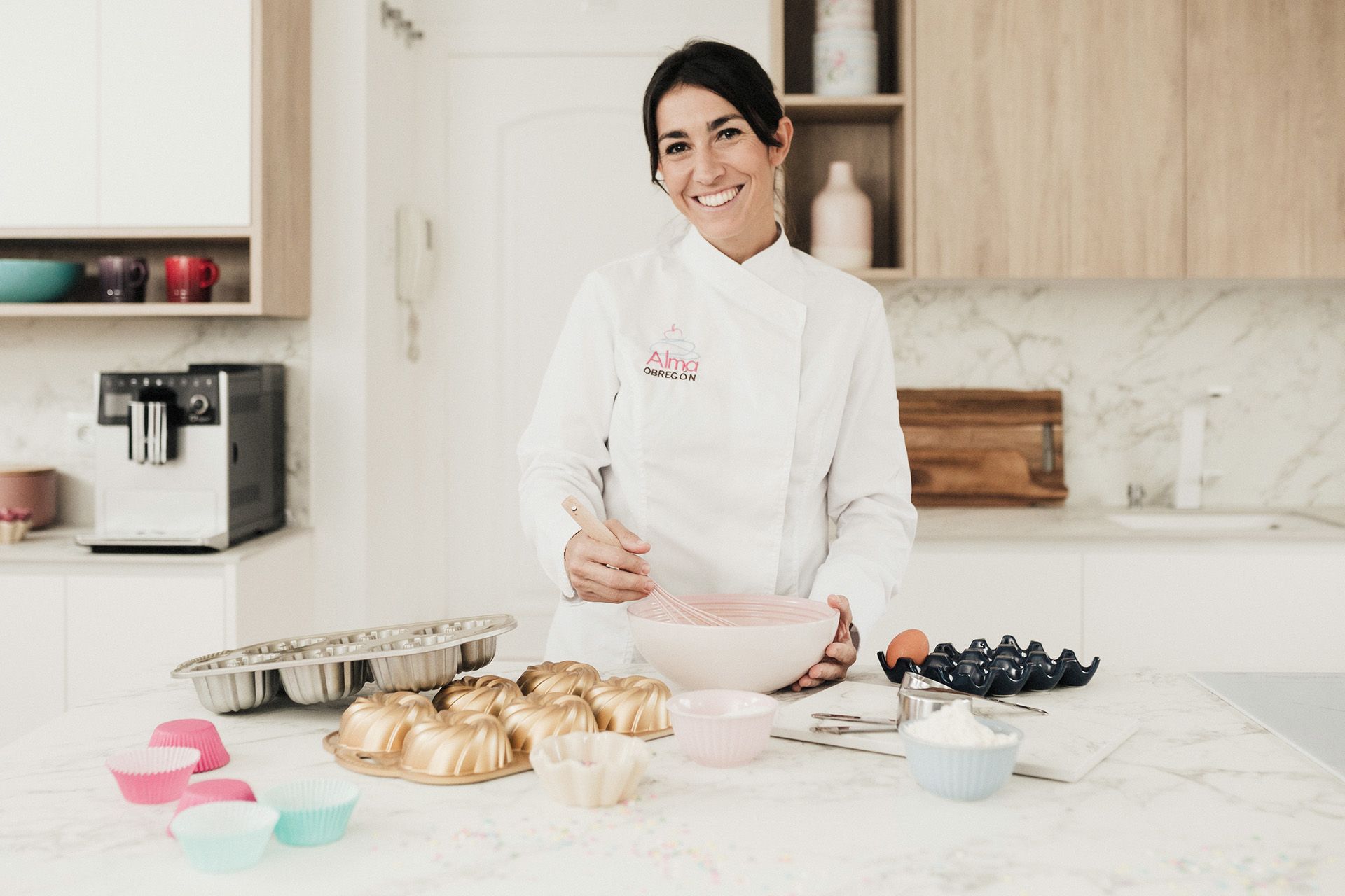 Disfruta de la repostería de la mano experta de Alma Obregón