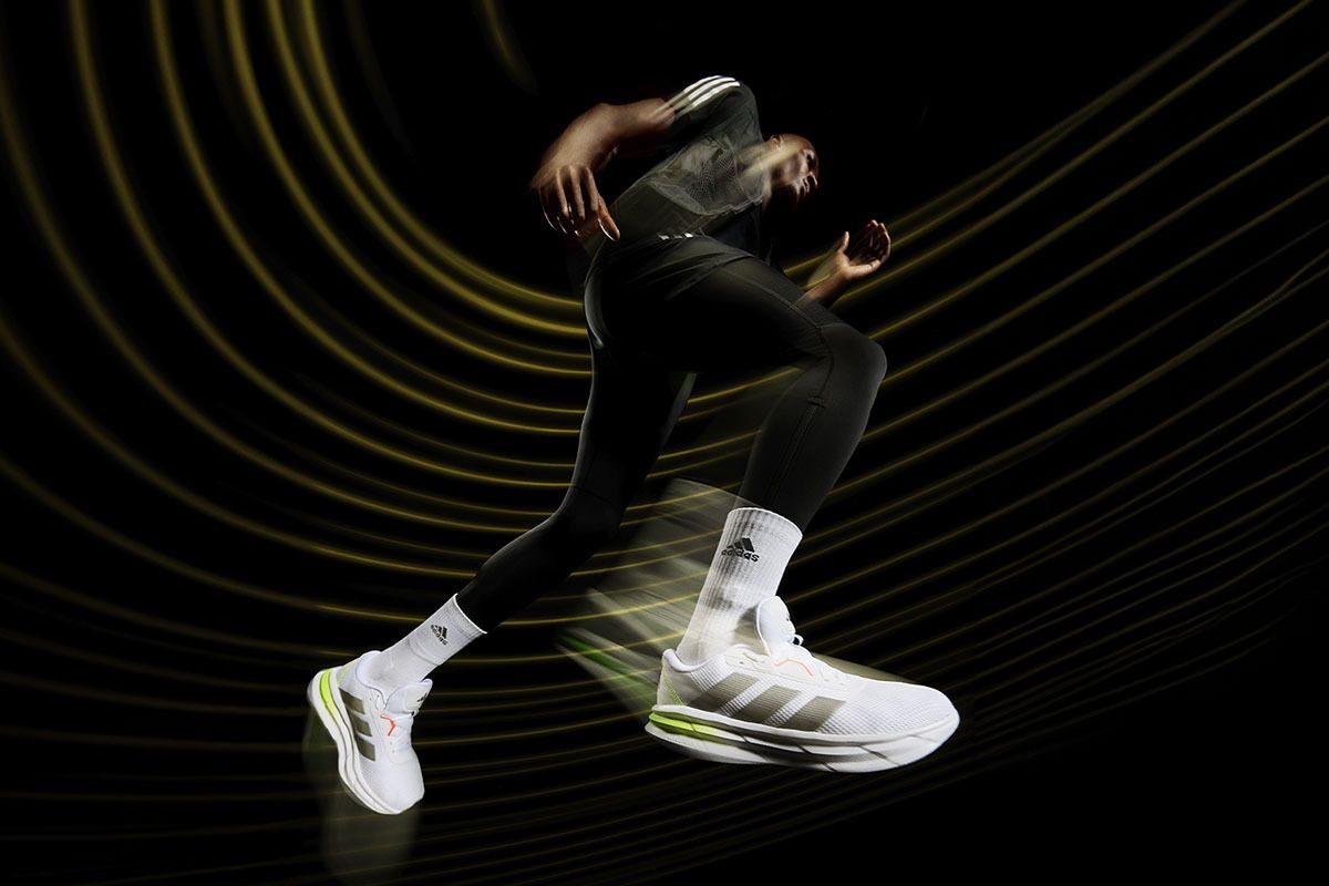 Las zapatillas más cómodas de adidas están en Décimas.