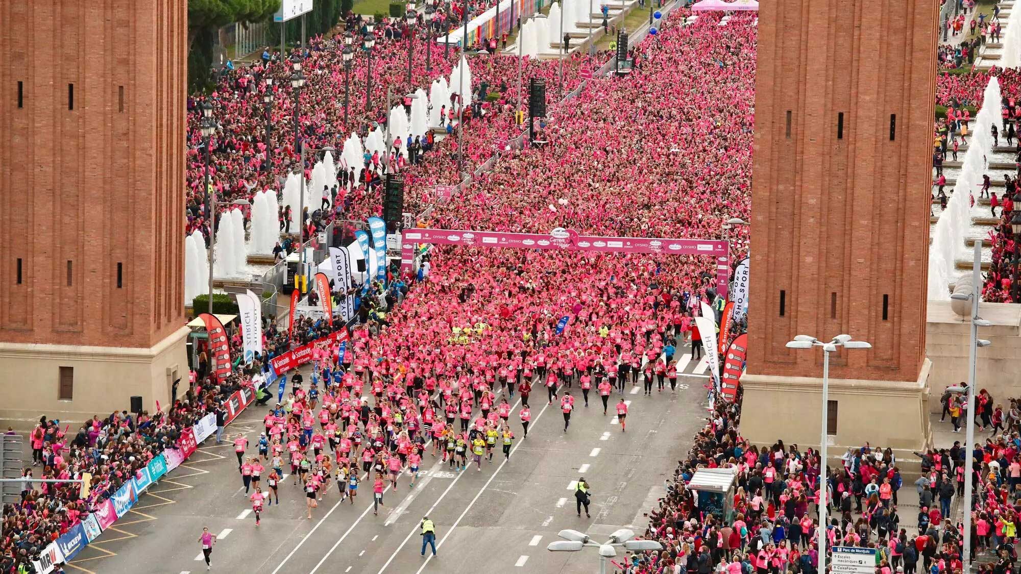 La Carrera de la Mujer de Barcelona volverá a tener su salida junto a las Torres Venecianas de la Plaza de España