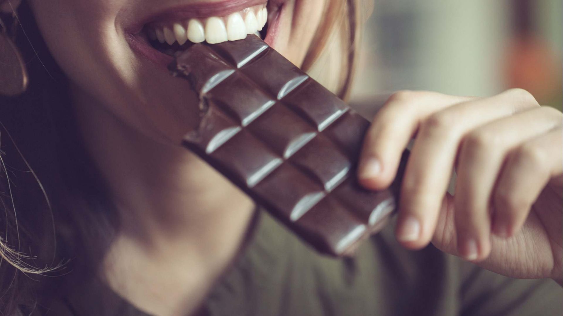 si tomas chocolate por la noche puede afectar a la calidad del sueño