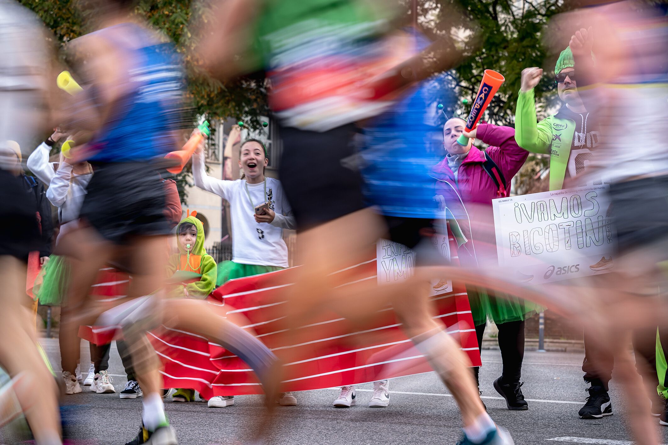 Si tu objetivo es correr un maratón y hacerlo así (disfrutando), tendrás que correr muchos kilómetros antes.