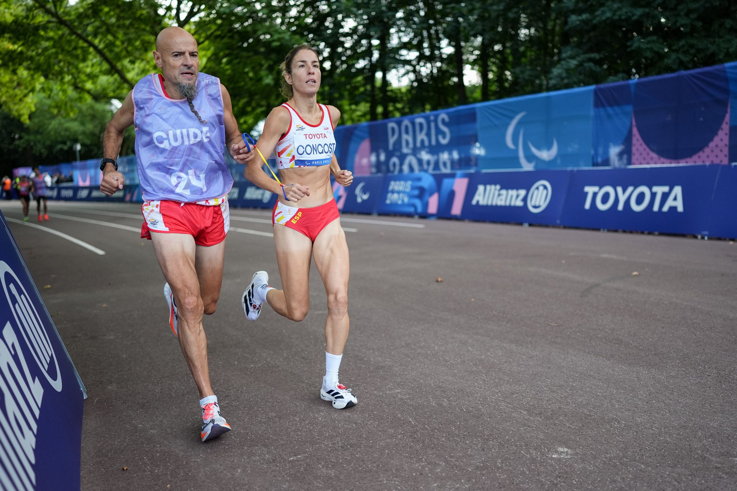Elena Congost en la maratón paralímpica de París 2024