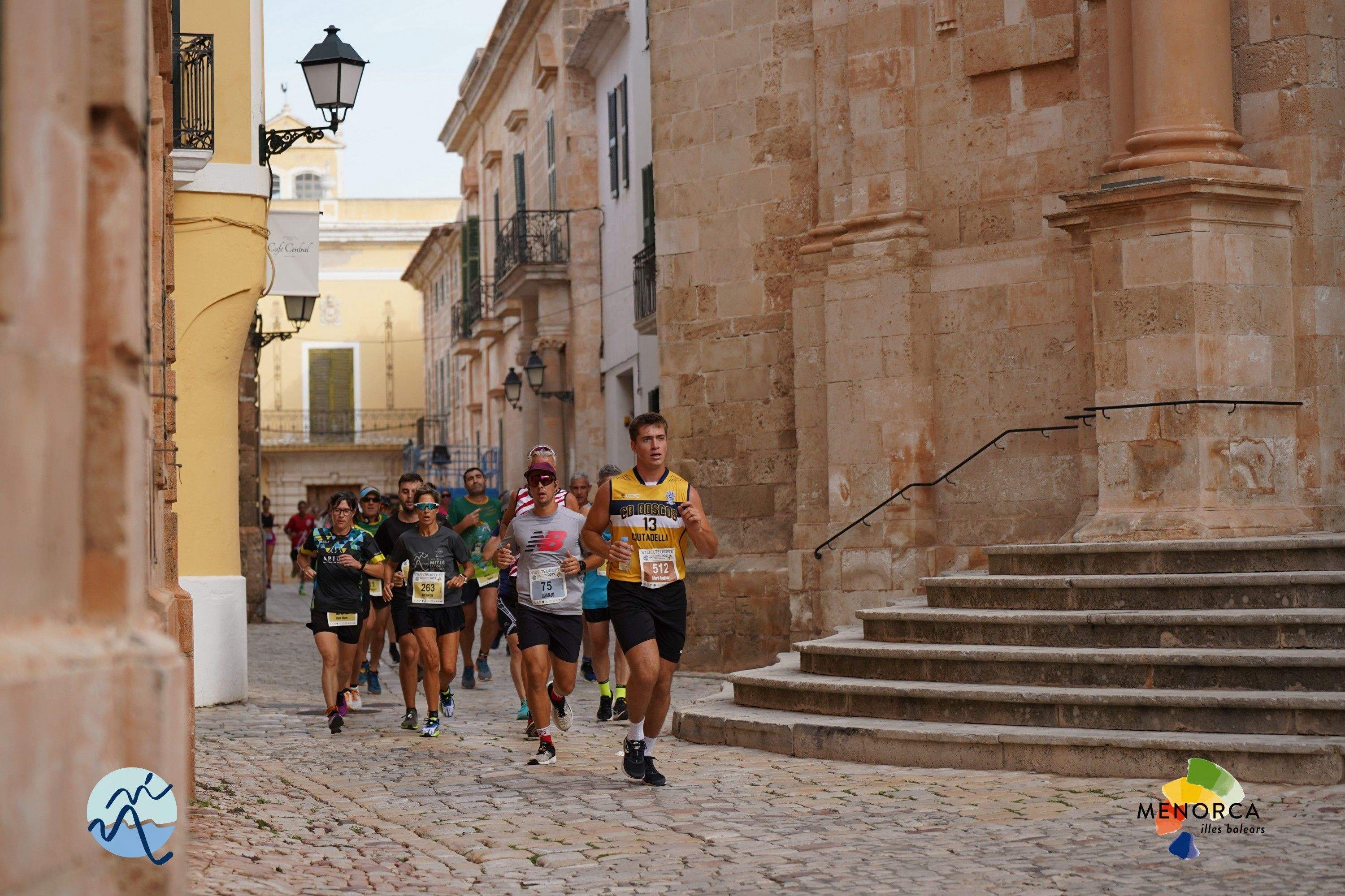 La Mitja Maratón de Menorca transcurre por el casco antiguo de Ciutadella de Menorca