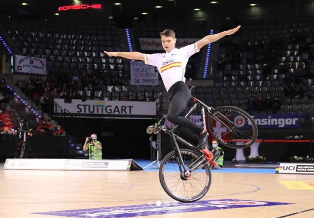 Emilio Arellano ha hecho historia en el ciclismo artístico