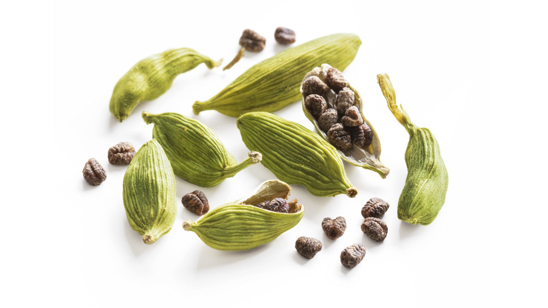10 beneficios del cardamomo