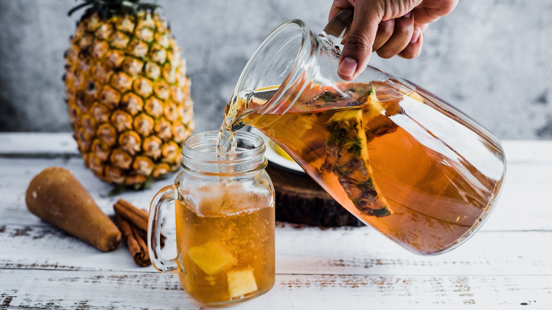 Tepache, la bebida probiótica mexicana a base de piña