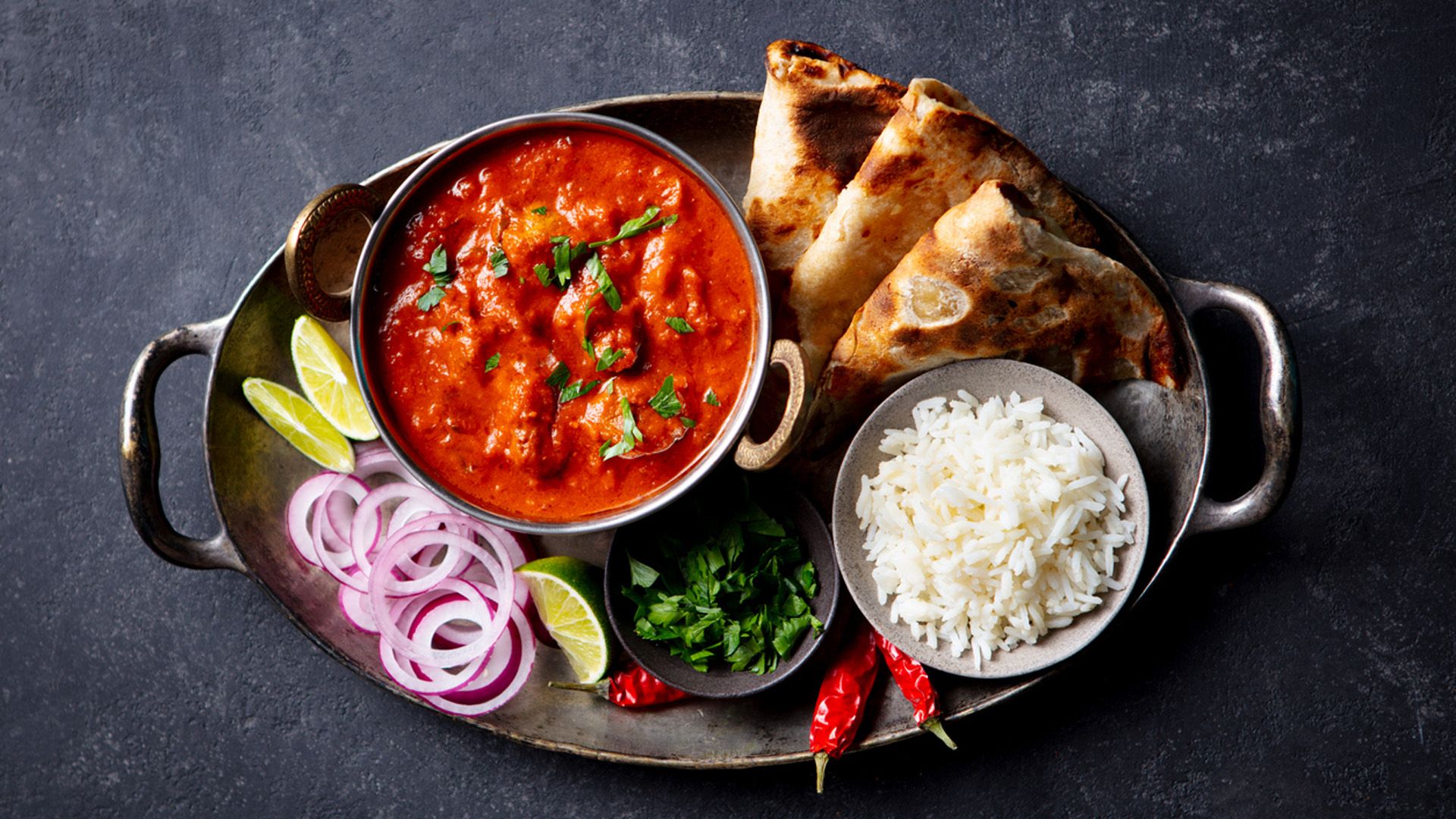Ingredientes de un masala. Plato de Chicken Masala. Beneficios de esta receta india