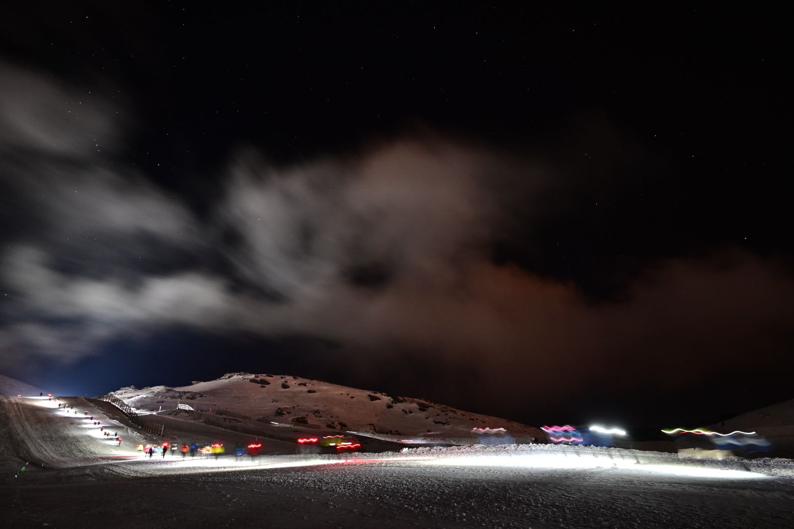 Espectacular imagen del Snowrunning Sierra Nevada by Diputación de Granada 2025