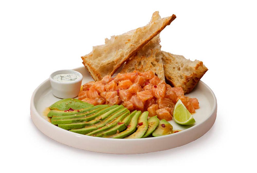 Así de apetecible luce el tartar de salmón y aguacate de VIPS Así de apetecible luce el tartar de salmón y aguacate de VIPS