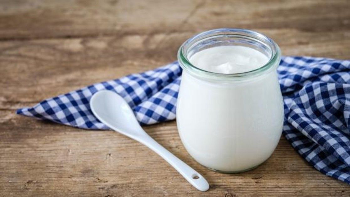 Lo que pasa en tu cuerpo si tomas un yogur todos los días