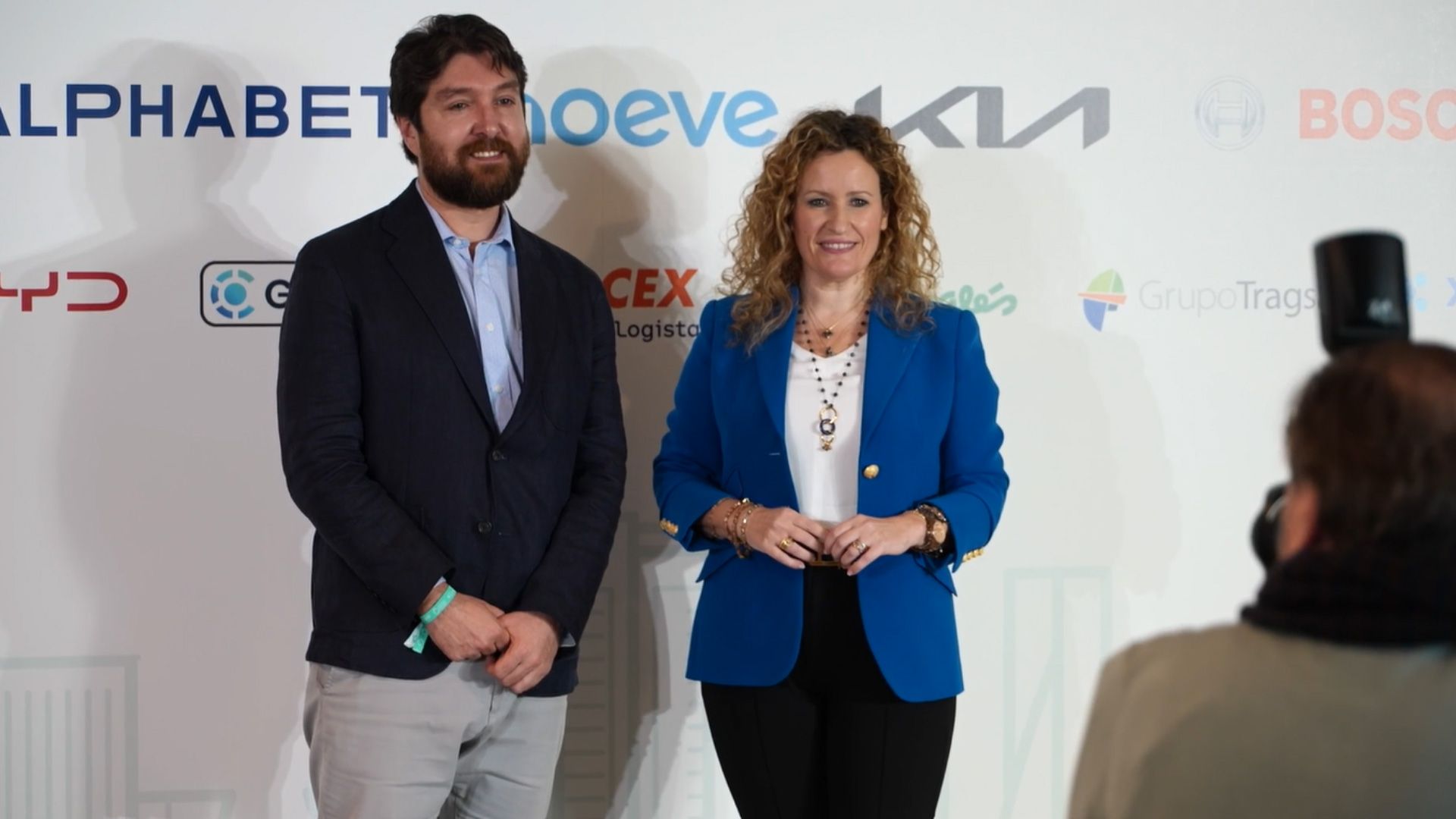 Miguel Álvarez Martínez, nuevo director general de Estrategias de Movilidad de la Secretaría General de Movilidad Sostenible del Ministerio de Transportes y Movilidad Sostenible y May López, directora de Desarrollo de Empresas por la Movilidad Sostenible Miguel Álvarez Martínez, nuevo director general de Estrategias de Movilidad de la Secretaría General de Movilidad Sostenible del Ministerio de Transportes y Movilidad Sostenible y May López, directora de Desarrollo de Empresas por la Movilidad Sostenible