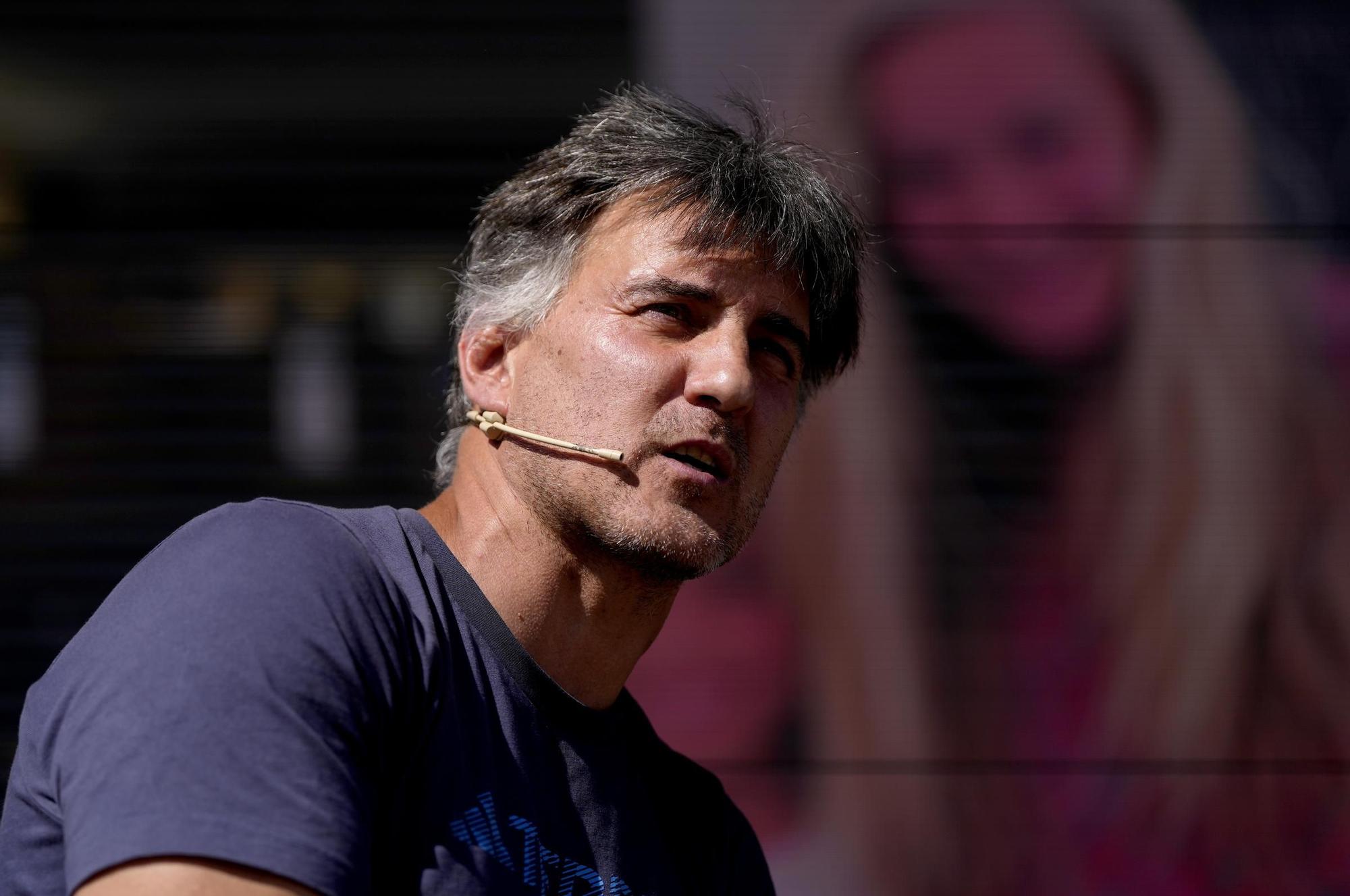 Carlos Suárez