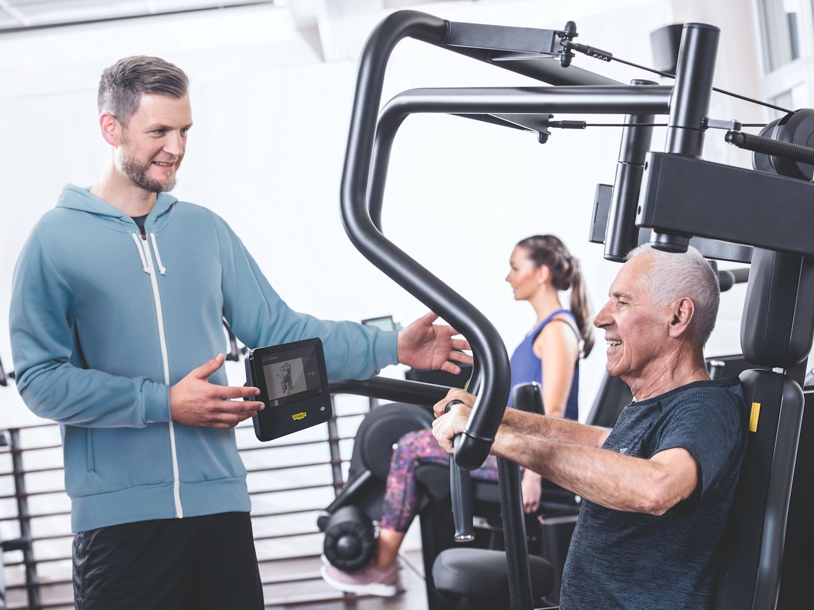 El entrenamiento que más ayuda para estar en forma en los cincuenta y más allá