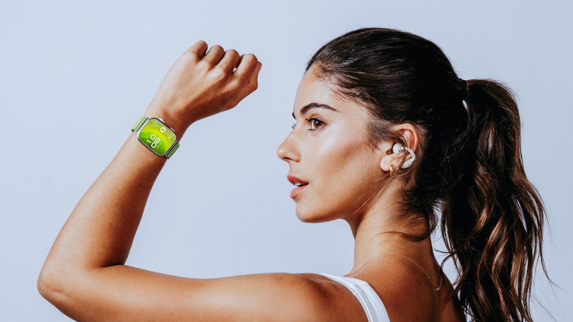 Sara Baceiredo presenta HUAWEI WATCH FIT 4 SERIES