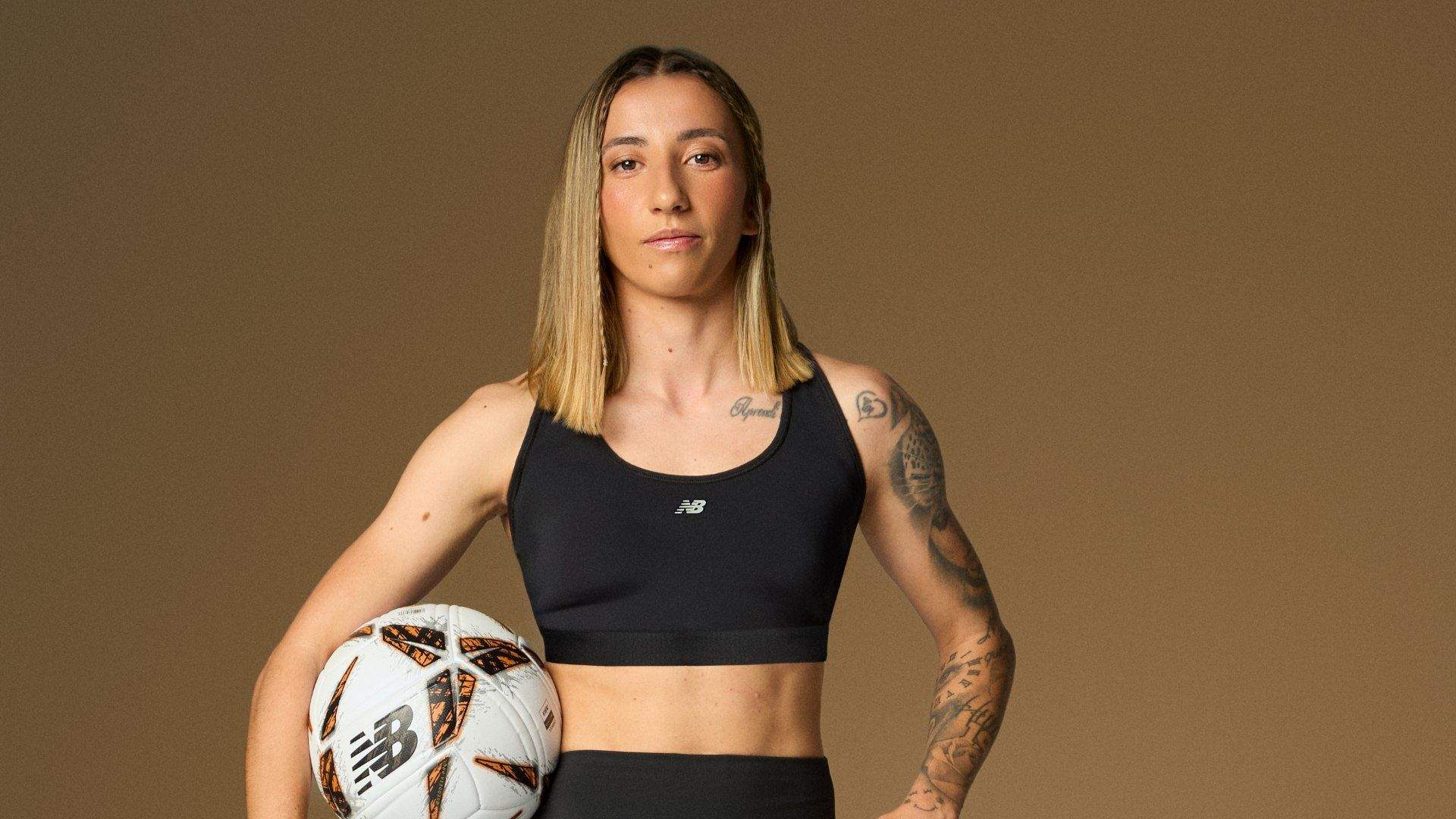 Sheila García   Mi día a día se basa en dormir 8 horas, comer bien y estar bien hidratada 